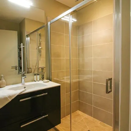 Apartmán Bella, Jacuzzi Partage & Parking Avec Borne De Recharge Voiture Electrique *