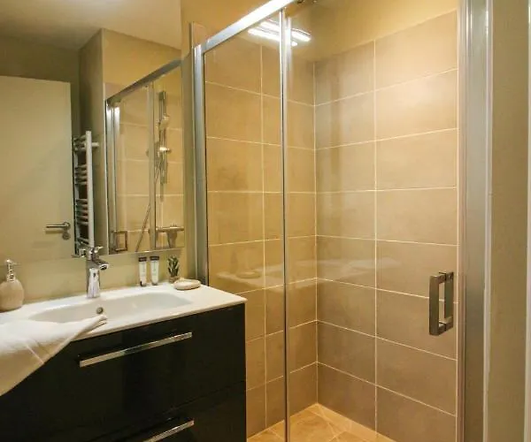 Apartamento Bella, Jacuzzi Partage & Parking Avec Borne De Recharge Voiture Electrique *