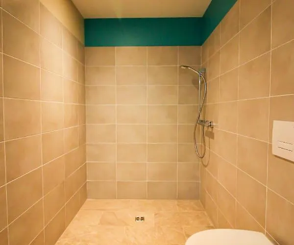 Bella, Jacuzzi Partage & Parking Avec Borne De Recharge Voiture Electrique Sarlat-la-Canéda