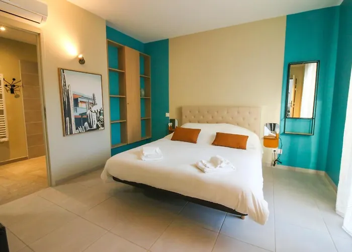 Apartamento Bella, Jacuzzi Partage & Parking Avec Borne De Recharge Voiture Electrique Sarlat-la-Canéda